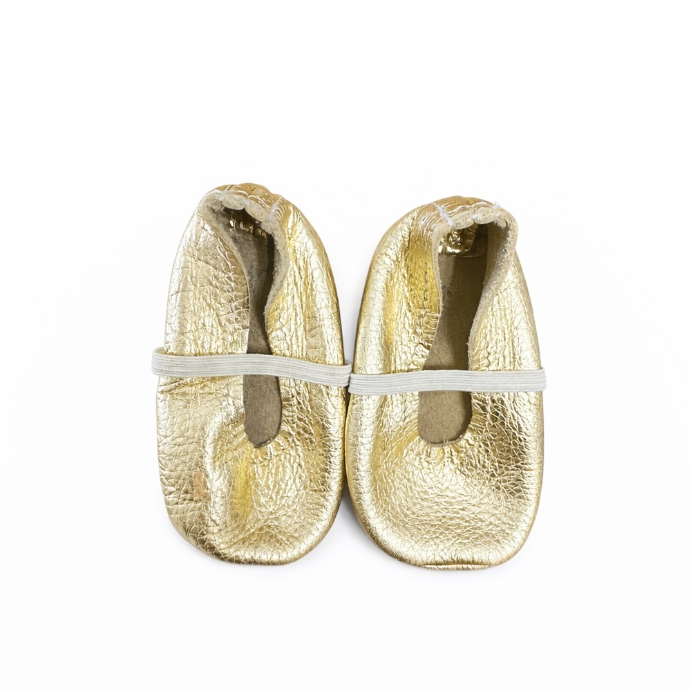 Small Shop Handcrafted Metallic Gold Baby Moccasins Good Condition Size 6/12 Mo.
